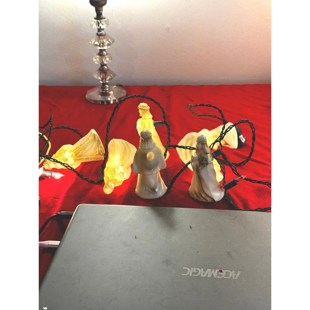 Vintage Nativity Three Wise Men Christmas String Lights Blow Mold Style Set